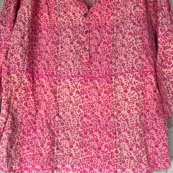 Woolrich pink coral micro ditzy floral 3/4 sleeve button front blouse medium - Picture 6 of 6